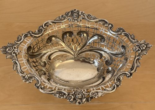 Victorian silver basket London 1891 William Comyns